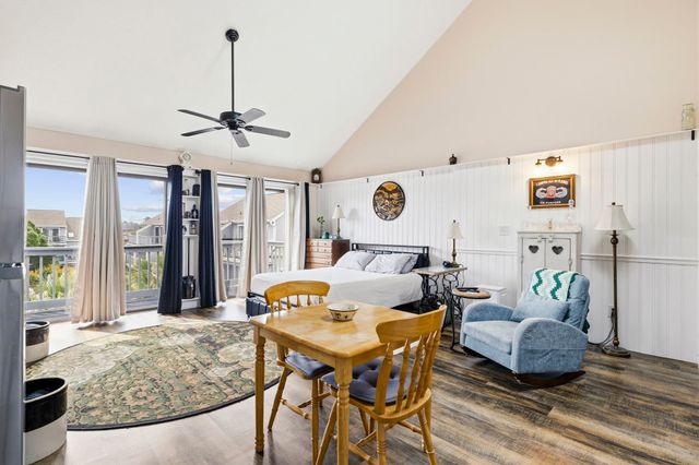 1850 Colony Dr Apt 3E, Surfside Beach, SC 29575