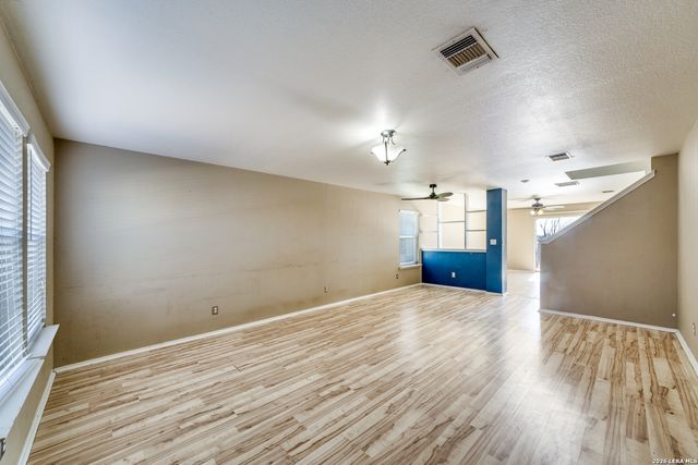 11138 Dublin Ldg, San Antonio, TX 78254