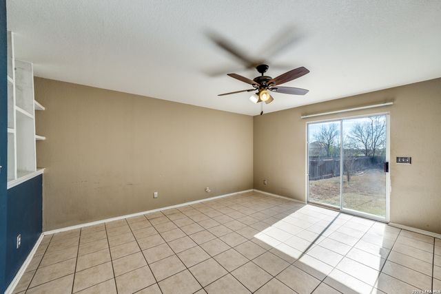 11138 Dublin Ldg, San Antonio, TX 78254