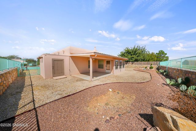 5972 Leaping Lizard Loop, Las Cruces, NM 88012