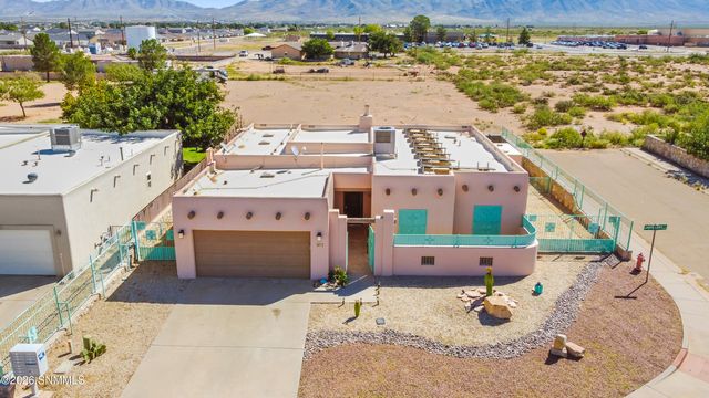 5972 Leaping Lizard Loop, Las Cruces, NM 88012