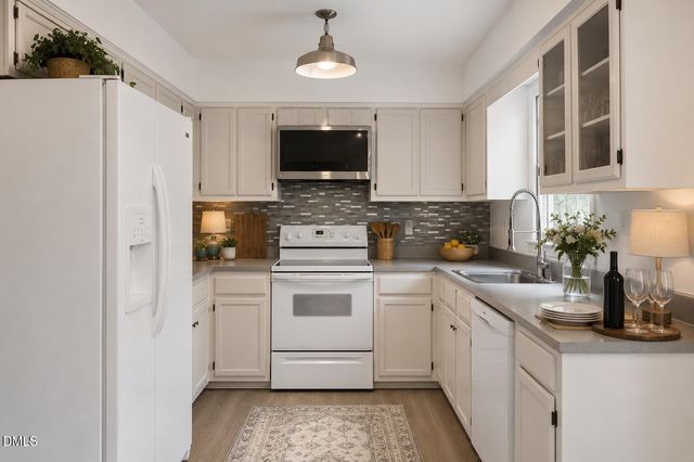105 Glenn Meadow Court, Garner, NC 27529