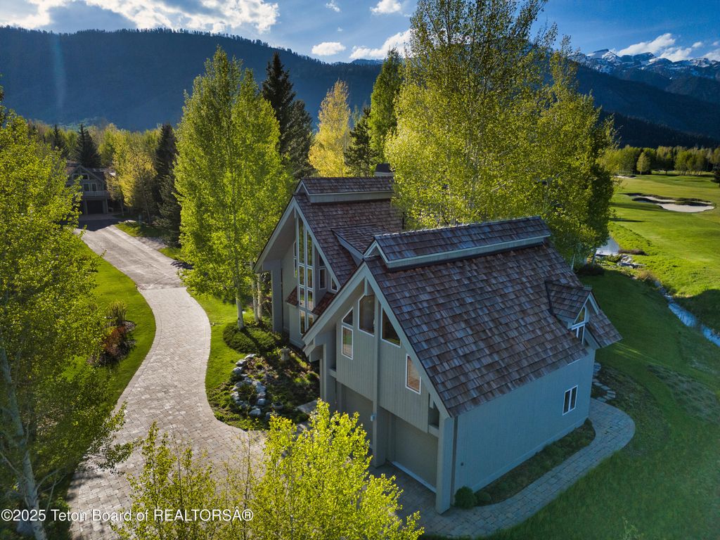 4325 W MOUNTAIN ROSE Court, Wilson, WY 83014 photo 13