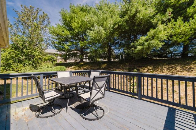 2602 Green St, Middleboro, MA 02346