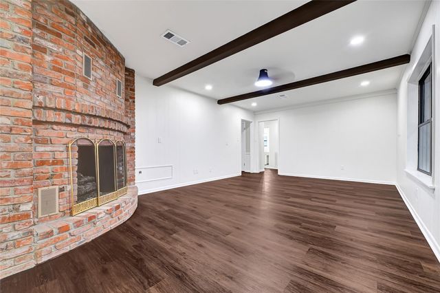 302 Bayou View Drive, El Lago, TX 77586