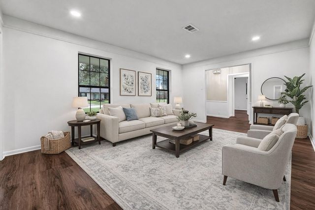 302 Bayou View Drive, El Lago, TX 77586