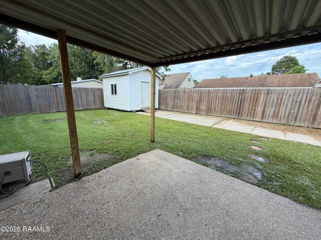 105 Case Lane, Lafayette, LA 70506