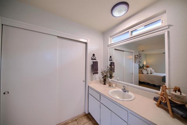 781 La Mesa Ct, Manteca, CA 95336