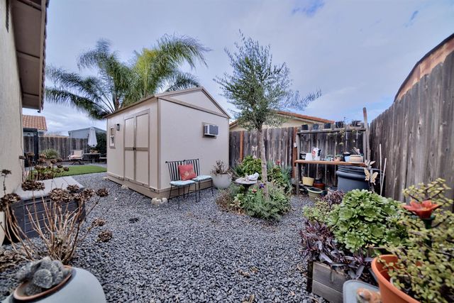 781 La Mesa Ct, Manteca, CA 95336