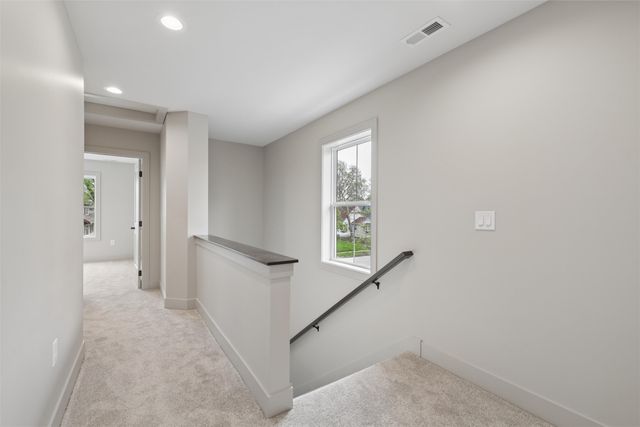 1100 Clinton Avenue, Des Moines, IA 50313
