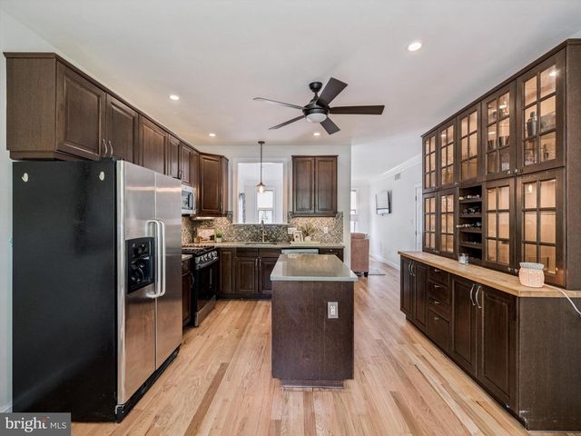 1001 WINDSOR, Dresher, PA 19025