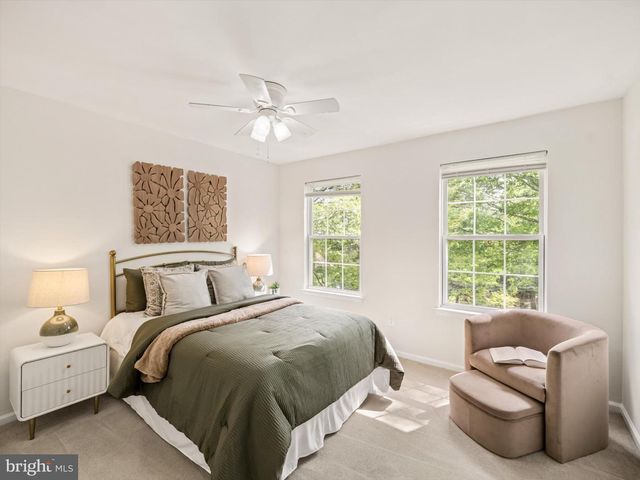 1001 WINDSOR, Dresher, PA 19025