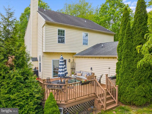 1001 WINDSOR, Dresher, PA 19025