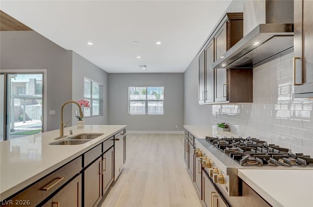 131 Robledo Street, Las Vegas, NV 89138