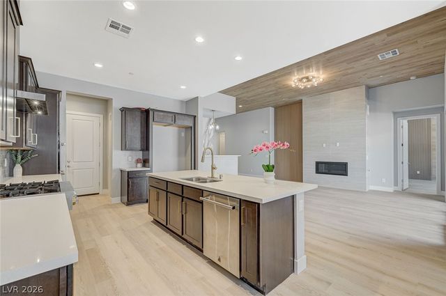 131 Robledo Street, Las Vegas, NV 89138