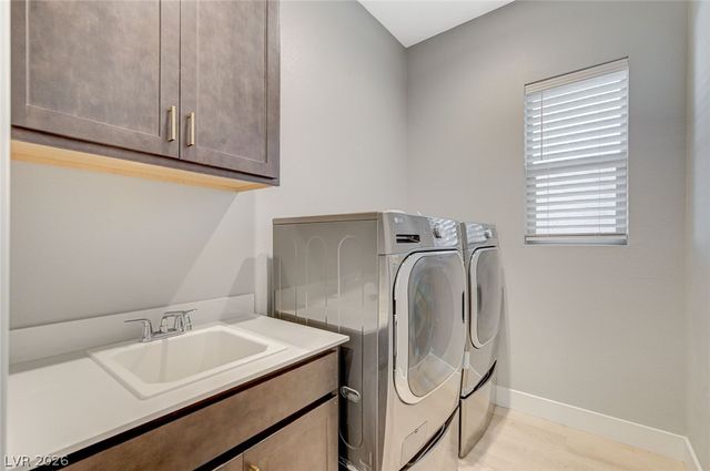 131 Robledo Street, Las Vegas, NV 89138