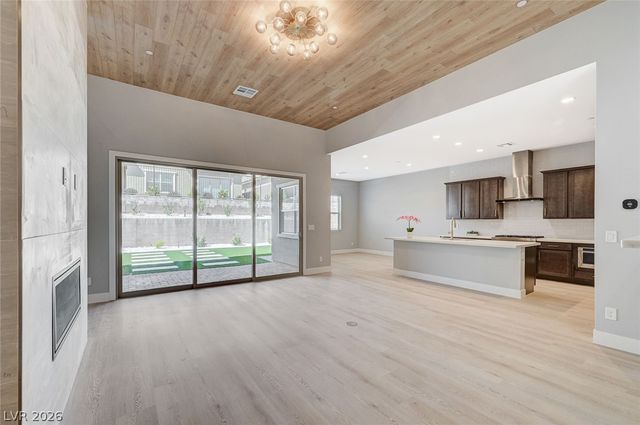 131 Robledo Street, Las Vegas, NV 89138