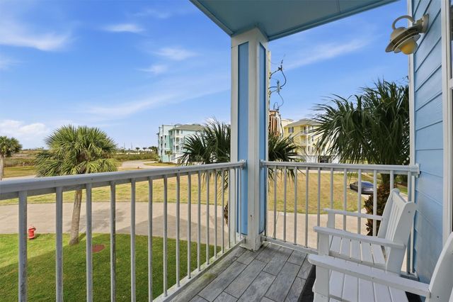 26421 Cat Tail Drive 101, Galveston, TX 77554