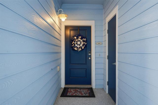 26421 Cat Tail Drive 101, Galveston, TX 77554