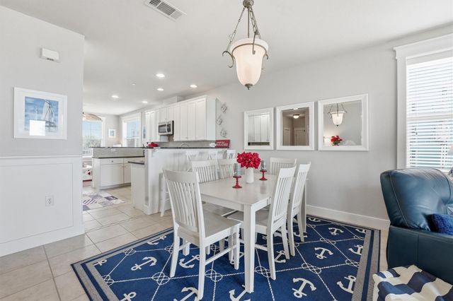 26421 Cat Tail Drive 101, Galveston, TX 77554