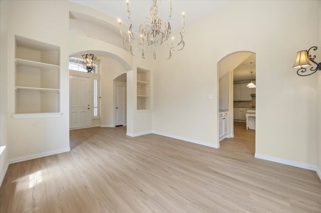 946 Briar Oaks Drive, Rockwall, TX 75087