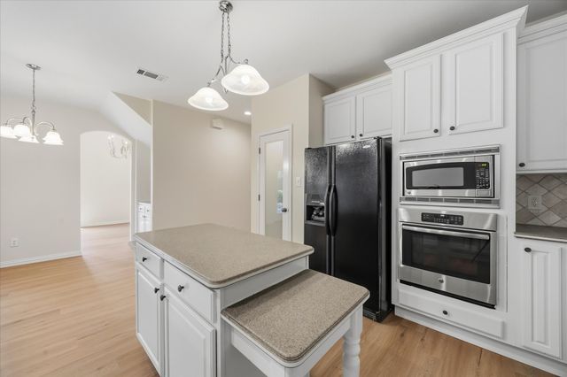 946 Briar Oaks Drive, Rockwall, TX 75087