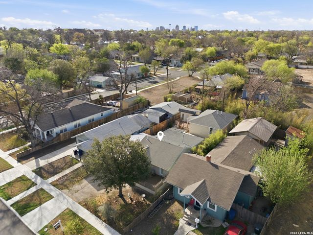 1210 summit, San Antonio, TX 78201