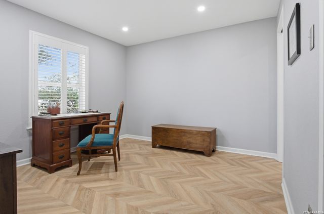 1210 summit, San Antonio, TX 78201