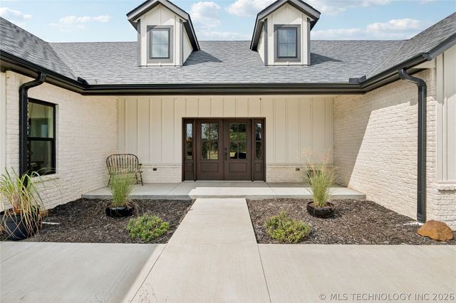 16064 S 4210 Road, Claremore, OK 74017