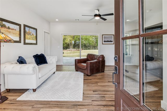 16064 S 4210 Road, Claremore, OK 74017