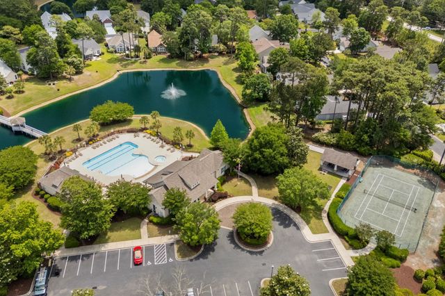 242 Barony Pl., Pawleys Island, SC 29585