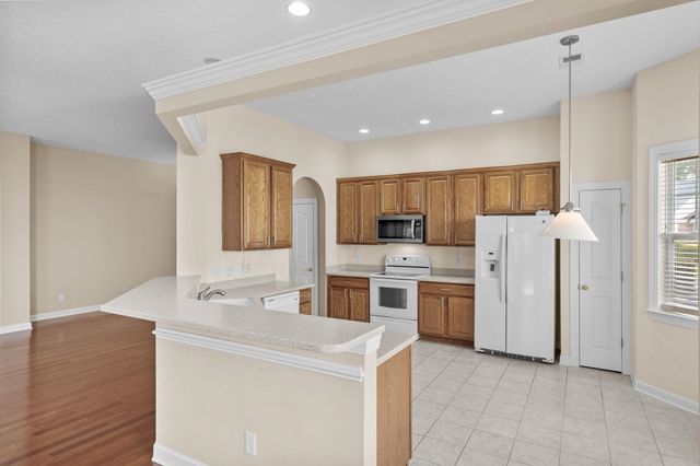 242 Barony Pl., Pawleys Island, SC 29585