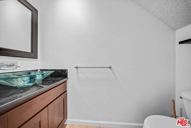 3665 Empire Drive 7, Los Angeles, CA 90034