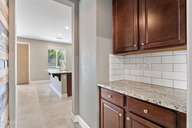 1935 Fledge Creek Drive, Reno, NV 89521