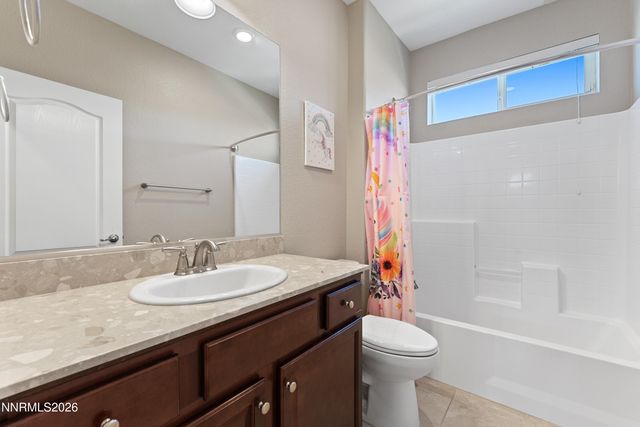 1935 Fledge Creek Drive, Reno, NV 89521