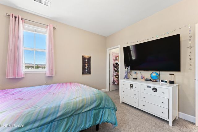1935 Fledge Creek Drive, Reno, NV 89521