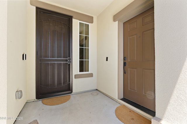 1935 Fledge Creek Drive, Reno, NV 89521