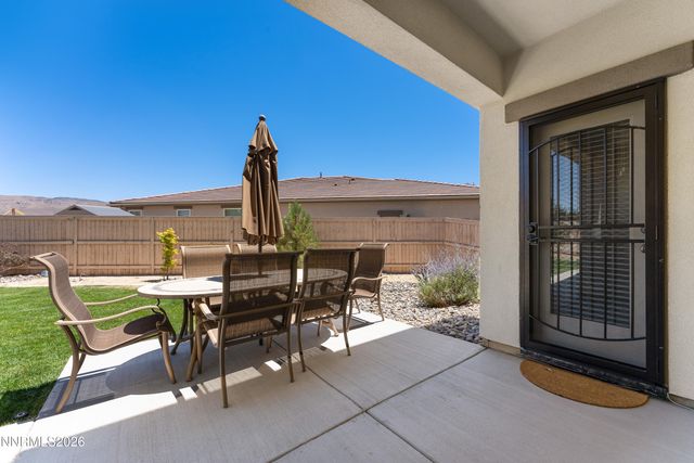 1935 Fledge Creek Drive, Reno, NV 89521