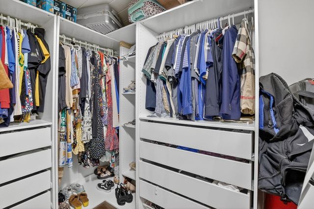 721 E Coco Plum Circle 5, Plantation, FL 33324