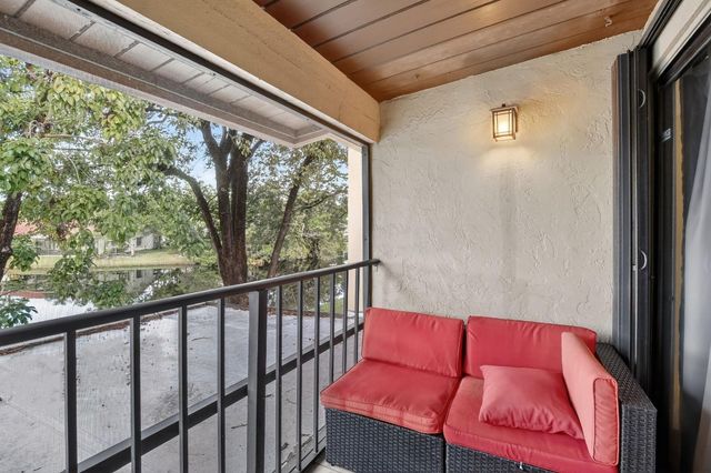 721 E Coco Plum Circle 5, Plantation, FL 33324