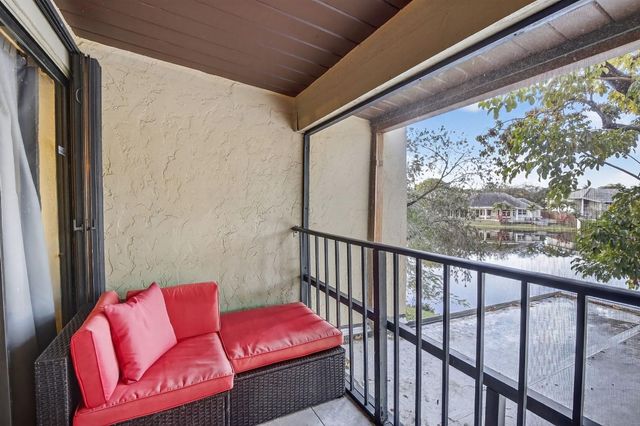 721 E Coco Plum Circle 5, Plantation, FL 33324