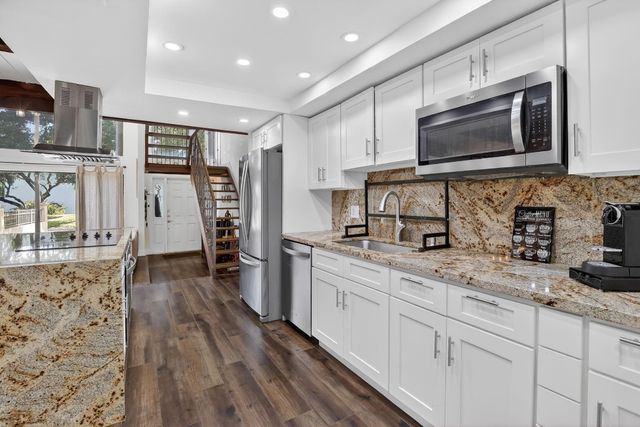 721 E Coco Plum Circle 5, Plantation, FL 33324