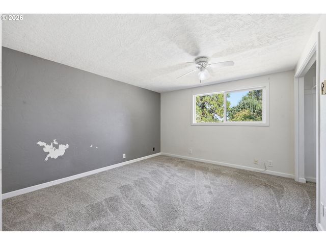 28821 ROYAL Ave, Eugene, OR 97402