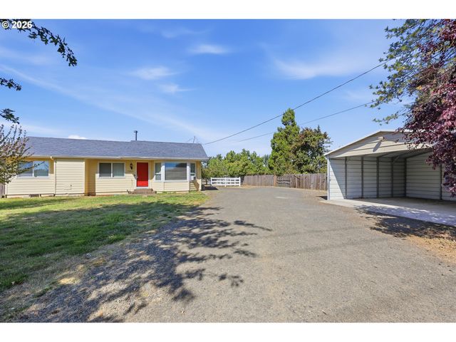 28821 ROYAL Ave, Eugene, OR 97402