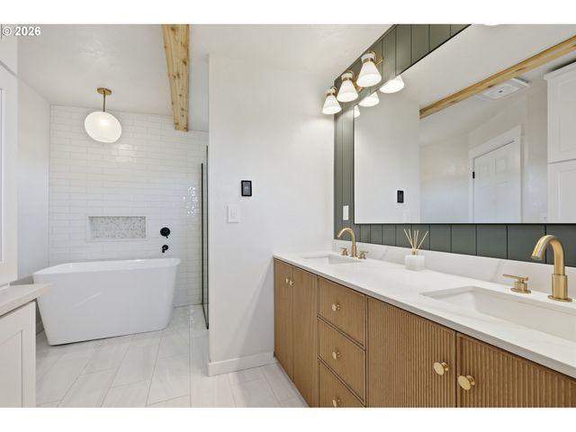28821 ROYAL Ave, Eugene, OR 97402