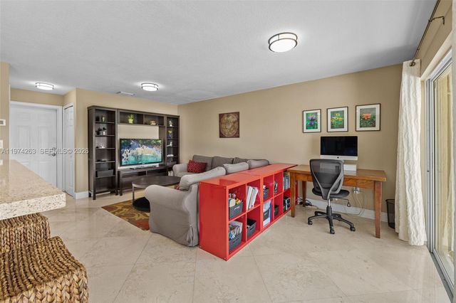 4650 NW 109th Ct, Doral, FL 33178