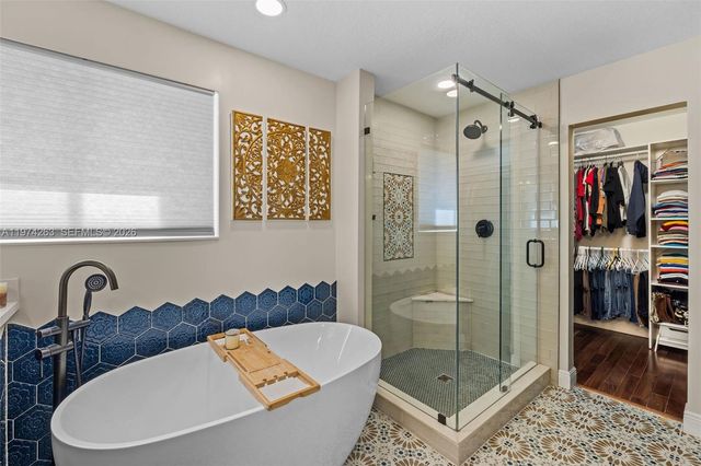 4650 NW 109th Ct, Doral, FL 33178