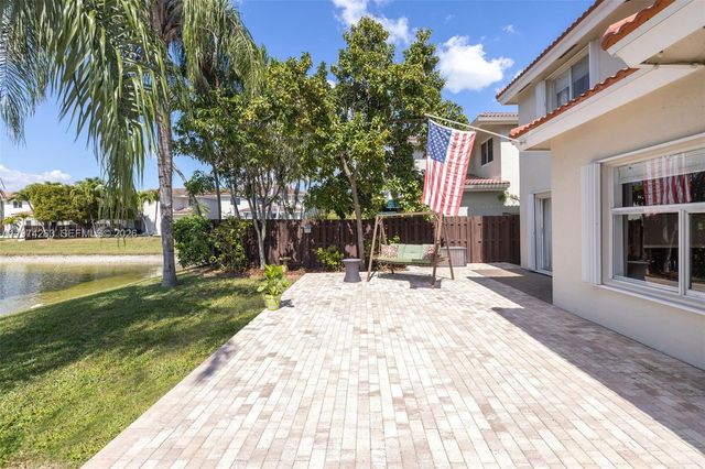 4650 NW 109th Ct, Doral, FL 33178