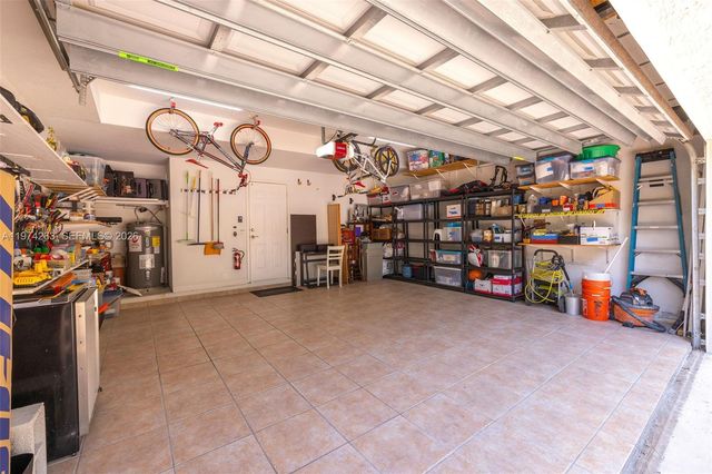 4650 NW 109th Ct, Doral, FL 33178