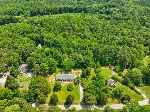 6295 Ark RD, Gloucester, VA 23061